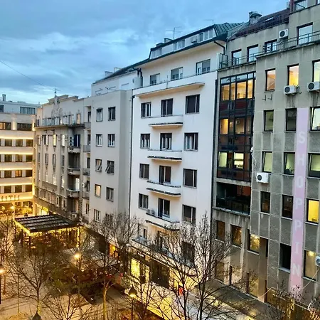 Center Crown Apartment Belgrade
